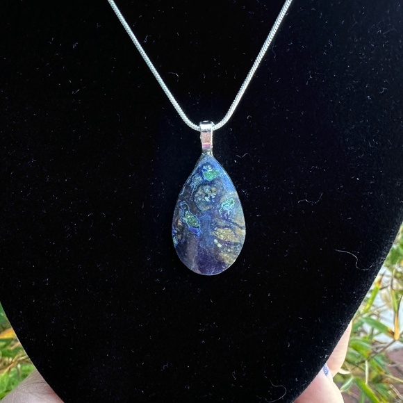 Azurite pendant with sterling silver chain - Picture 4 of 7